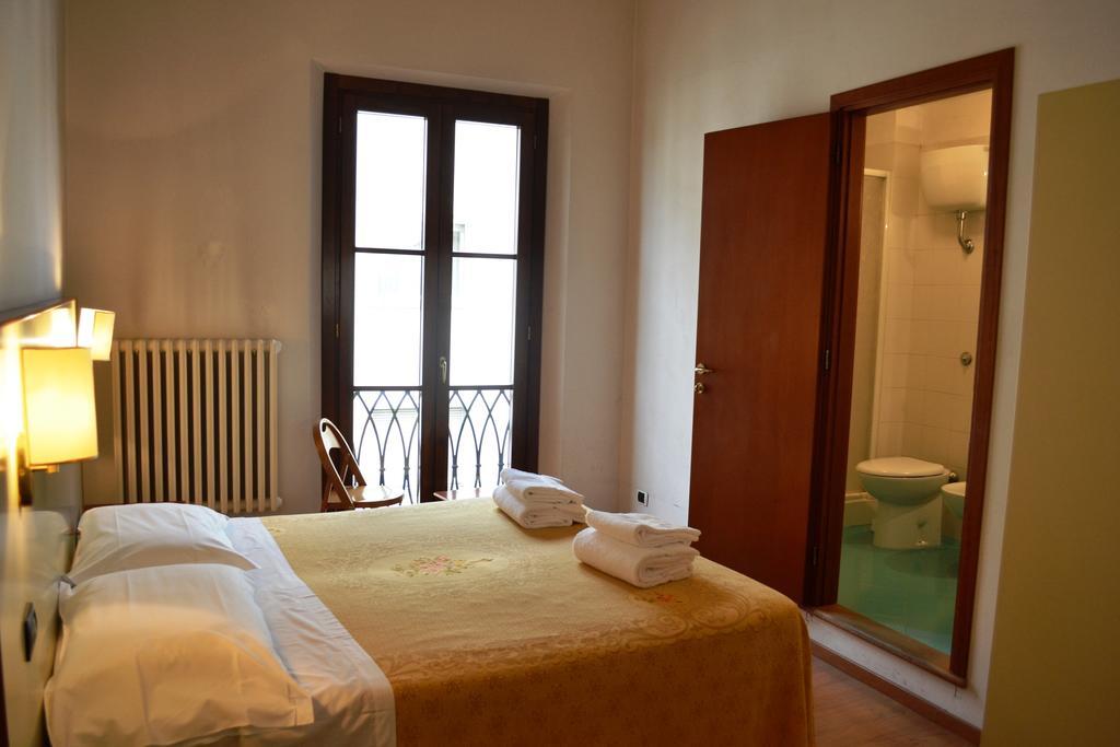 Hotel Casa Del Lago Florence Extérieur photo